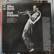 Miles Davis – A Tribute To Jack Johnson LP