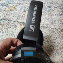 Sennheiser HD600 headphones, extra cable