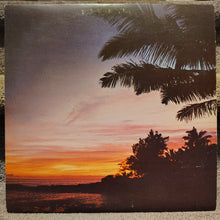 America – Harbor LP with poster