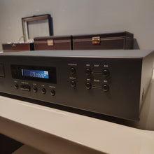 NAD 512 cd player, with remote