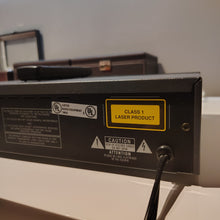 NAD 512 cd player, with remote