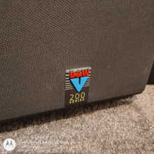 Bowers & Wilkins V202 speakers